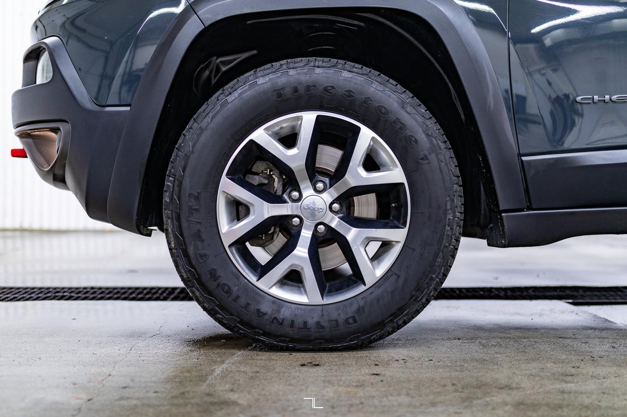 2016 Jeep Cherokee 4x4 Trailhawk Leather BCam Red Deer AB