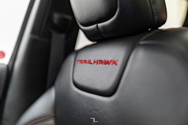 2016 Jeep Cherokee 4x4 Trailhawk Leather Roof Nav BCam Red Deer AB