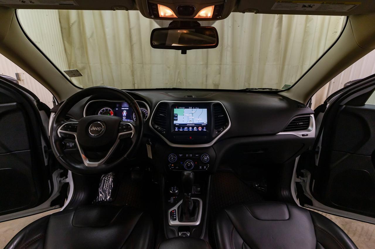 2016 Jeep Cherokee 4x4 Trailhawk Leather Roof Nav Red Deer AB