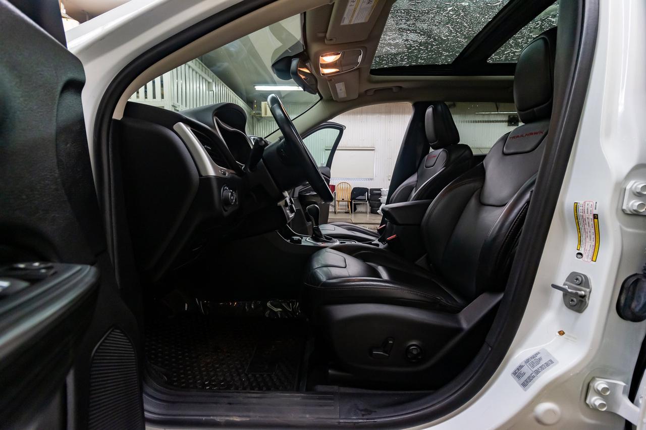 2016 Jeep Cherokee 4x4 Trailhawk Leather Roof Nav Red Deer AB