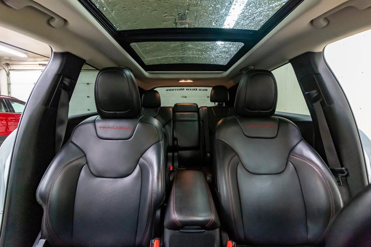 2016 Jeep Cherokee 4x4 Trailhawk Leather Roof Nav Red Deer AB