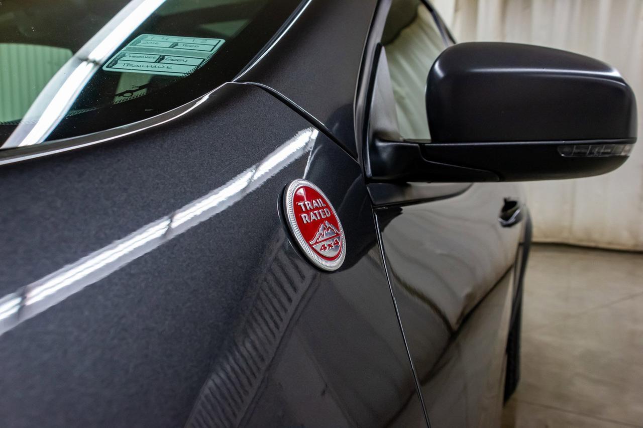 2016 Jeep Cherokee 4x4 Trailhawk Leather Roof Nav Red Deer AB