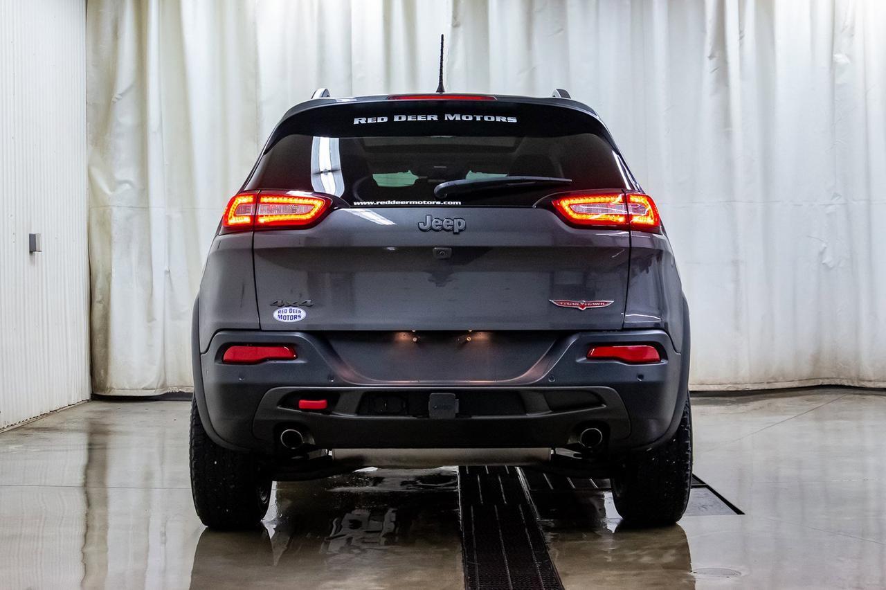 2016 Jeep Cherokee 4x4 Trailhawk Leather Roof Nav Red Deer AB