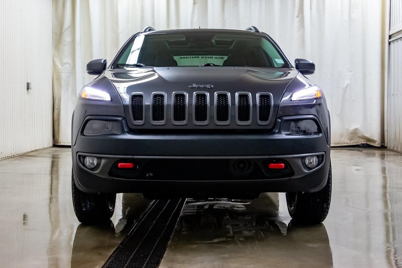 2016 Jeep Cherokee 4x4 Trailhawk Leather Roof Nav Red Deer AB