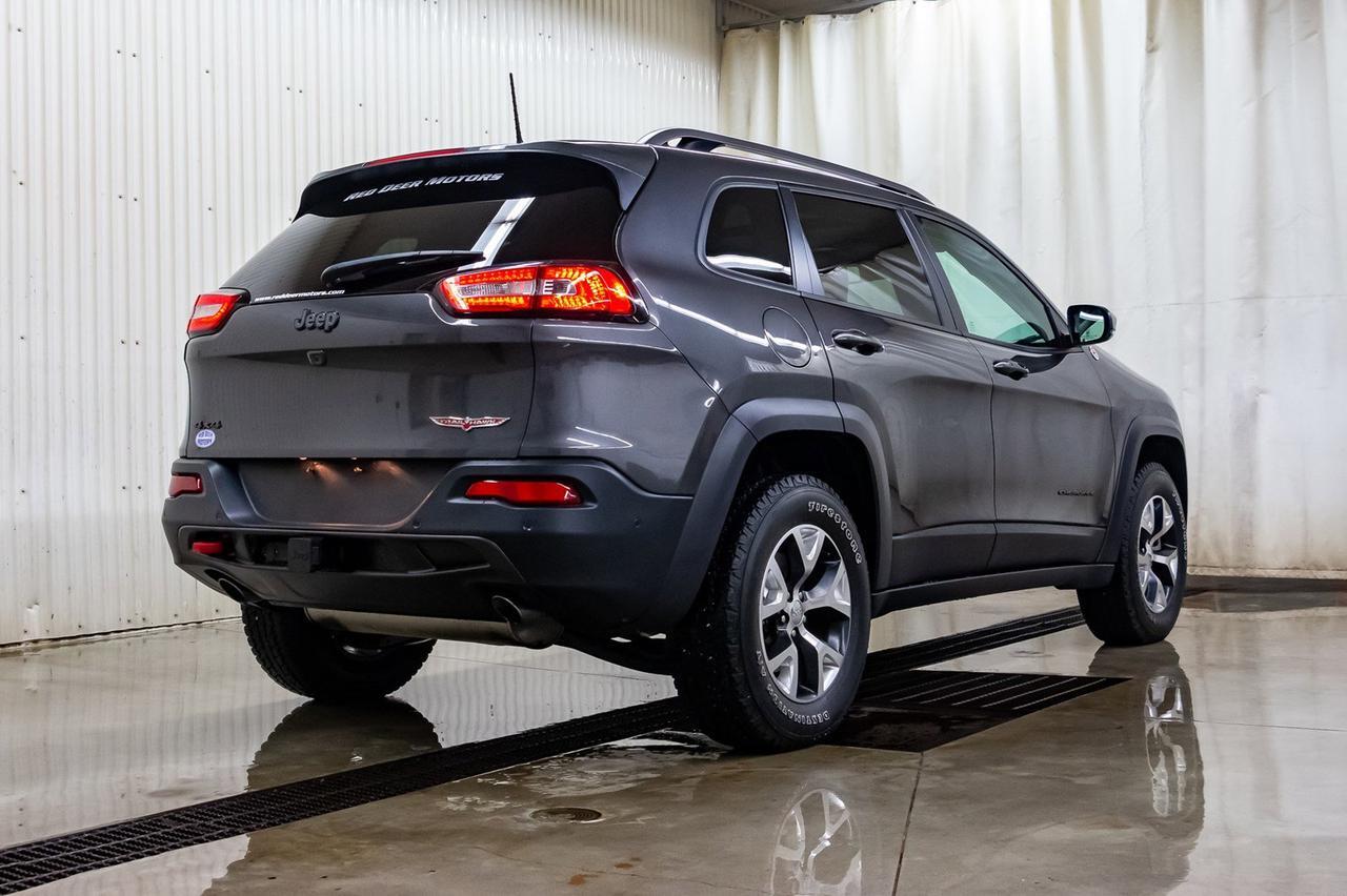 2016 Jeep Cherokee 4x4 Trailhawk Leather Roof Nav Red Deer AB