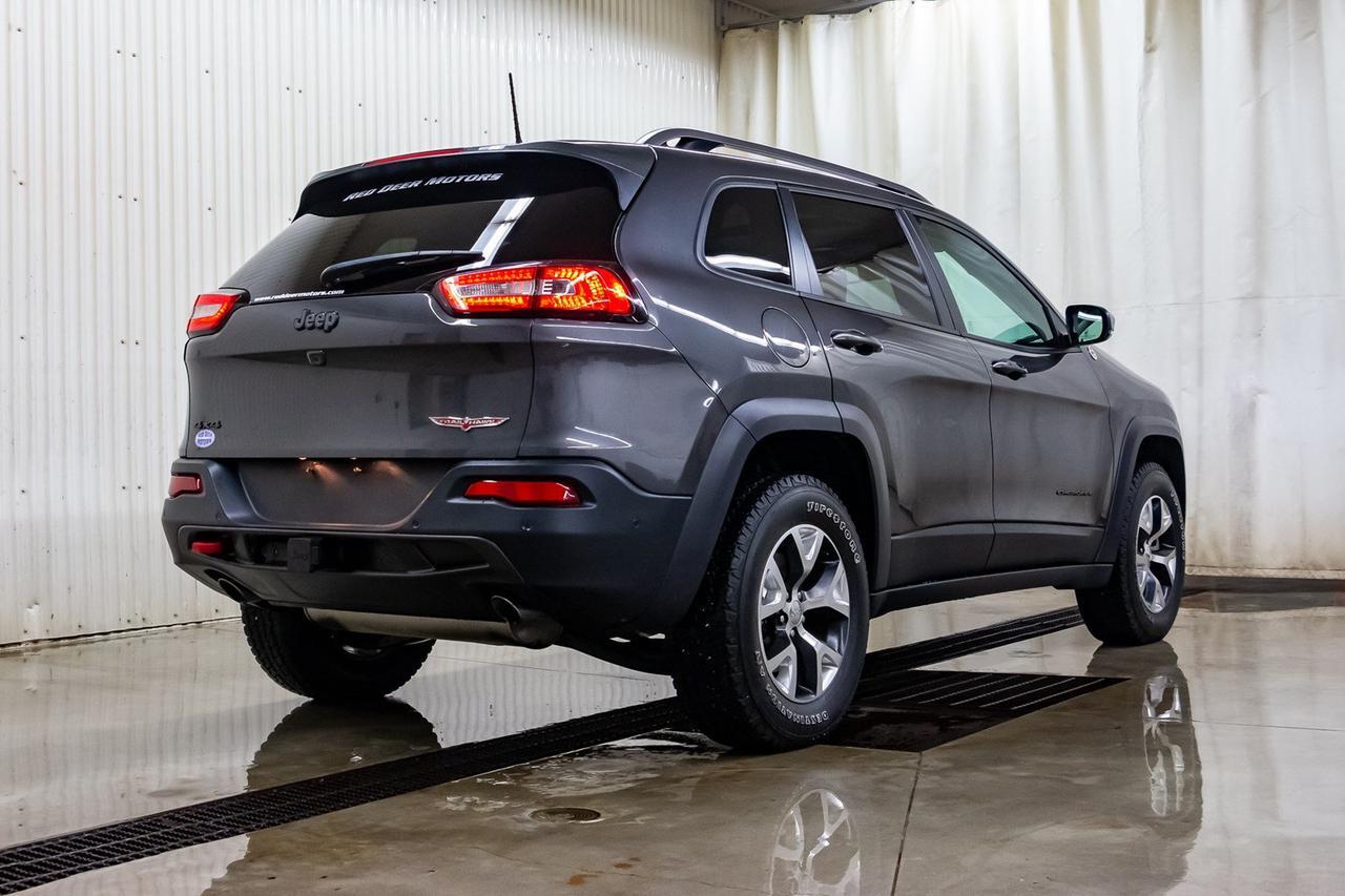 2016 Jeep Cherokee 4x4 Trailhawk Leather Roof Nav Red Deer AB