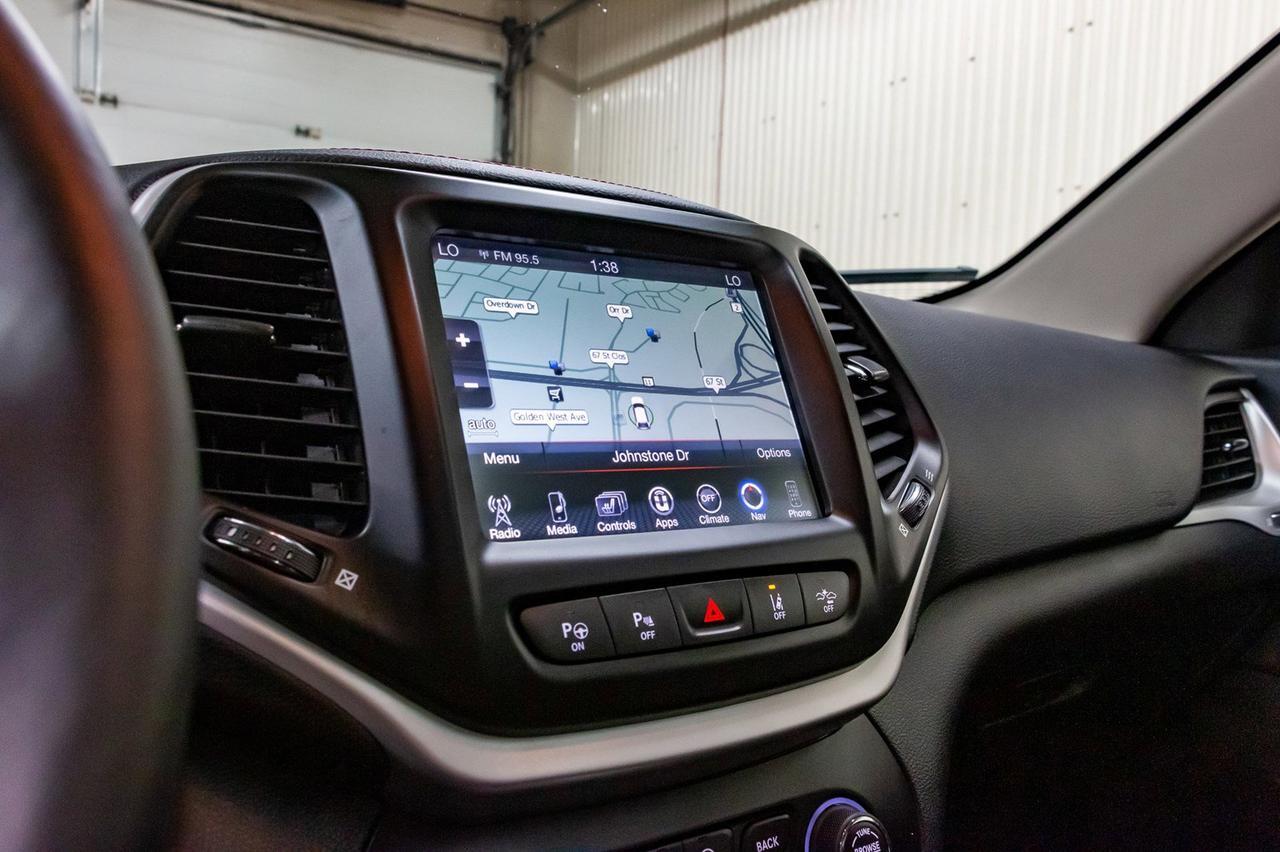 2016 Jeep Cherokee 4x4 Trailhawk Leather Roof Nav Red Deer AB