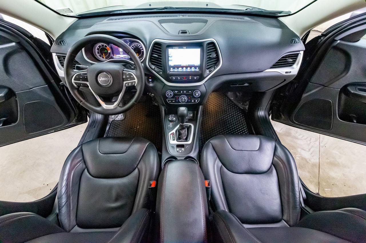 2016 Jeep Cherokee 4x4 Trailhawk Leather Roof Nav Red Deer AB