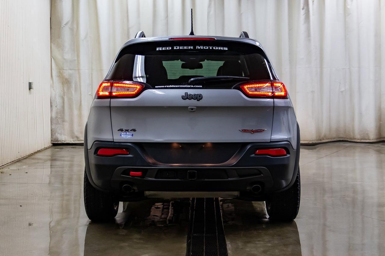 2016 Jeep Cherokee 4x4 Trailhawk Leather Roof Nav Red Deer AB