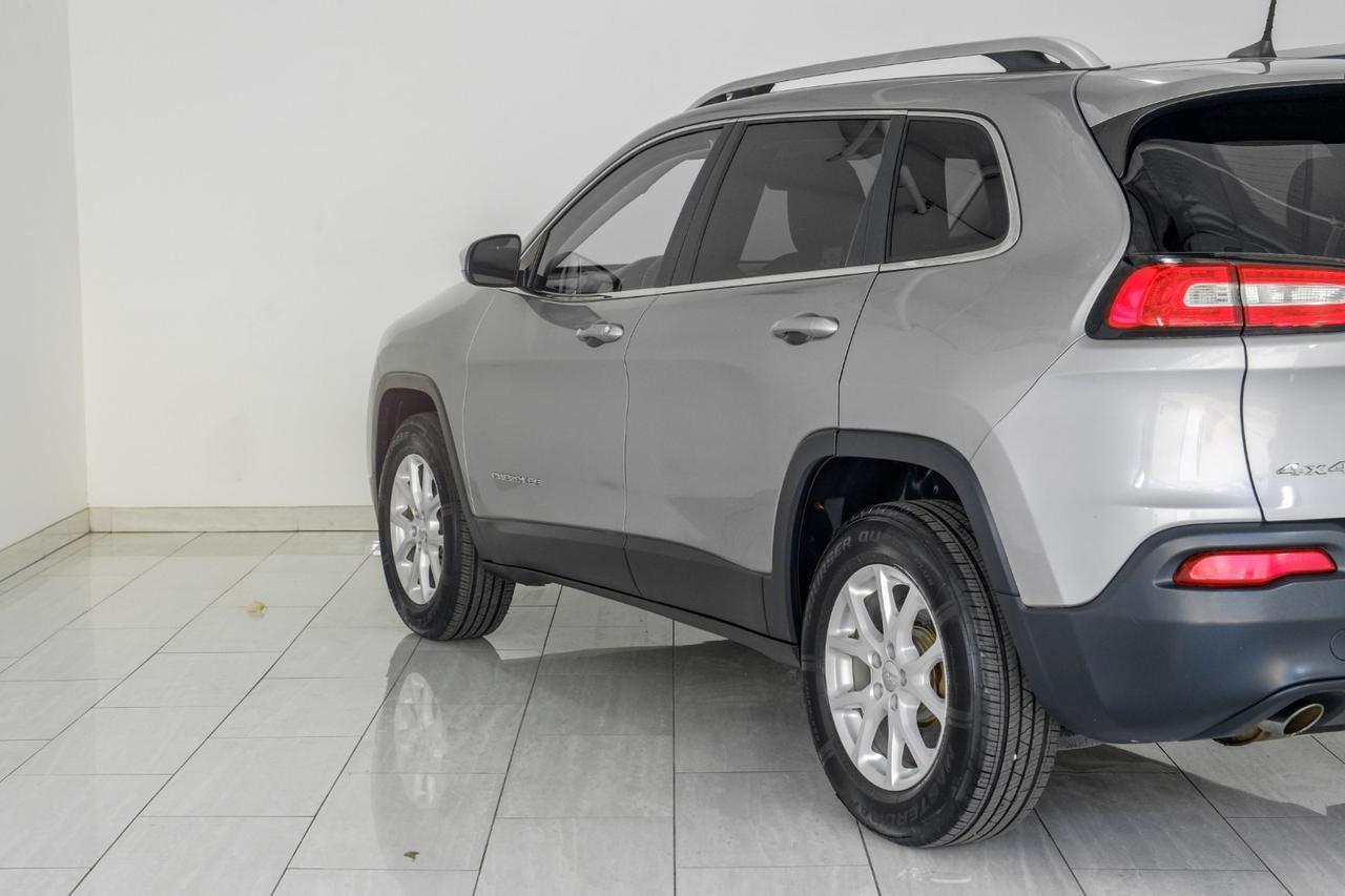 2016 Jeep Cherokee LATITUDE 4WD AUTOMATIC HEATED SEATS REAR CAMERA BLUETOOTH CRUISE Carrollton TX