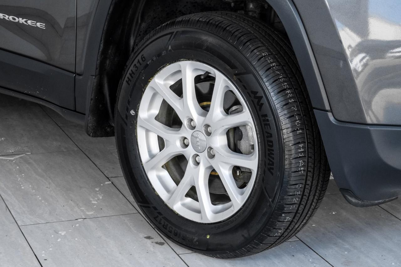 2016 Jeep Cherokee LATITUDE 4WD AUTOMATIC NAVIGATION REAR CAMERA BLUETOOTH CRUISE C Carrollton TX