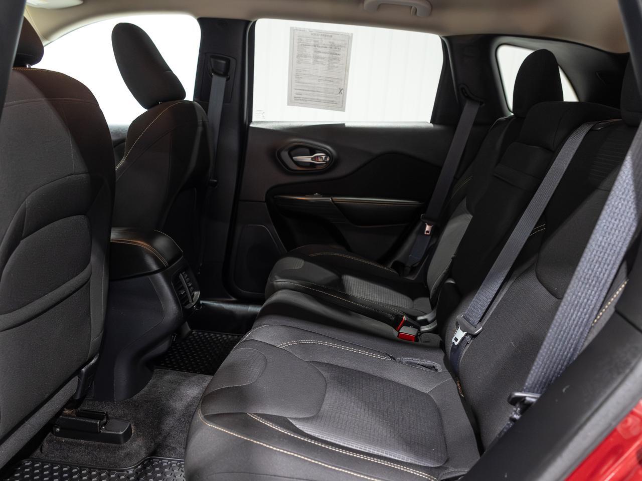 2016 Jeep Cherokee Latitude 4WD Cranberry PA