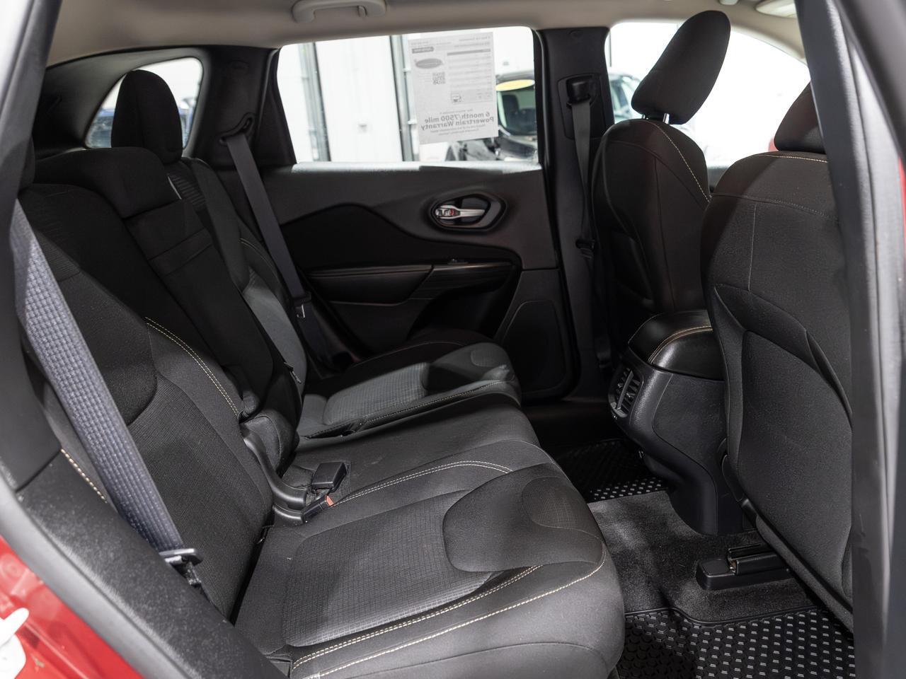 2016 Jeep Cherokee Latitude 4WD Cranberry PA