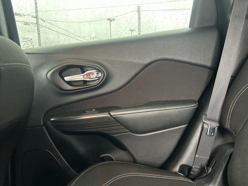 2016 Jeep Cherokee Latitude Crestwood KY