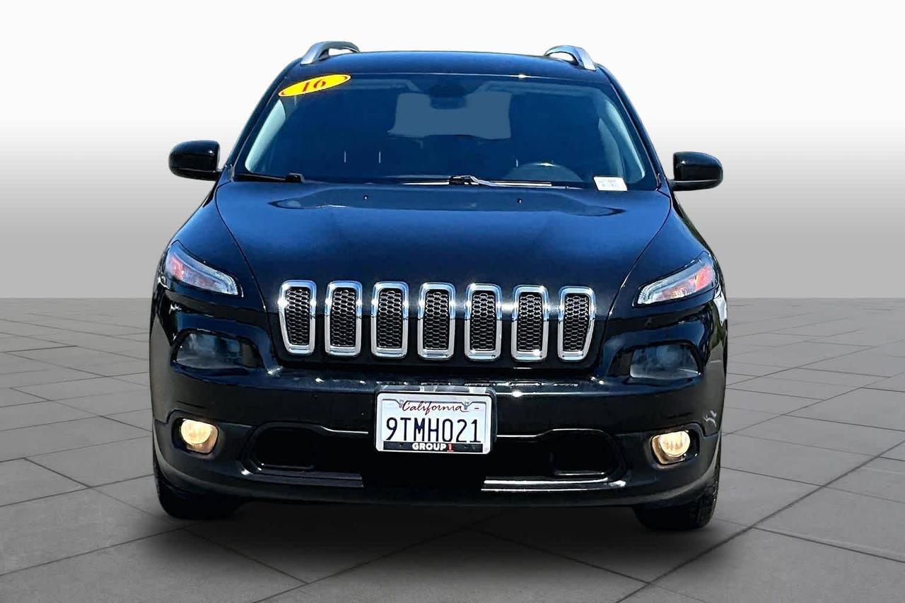 2016 Jeep Cherokee Latitude