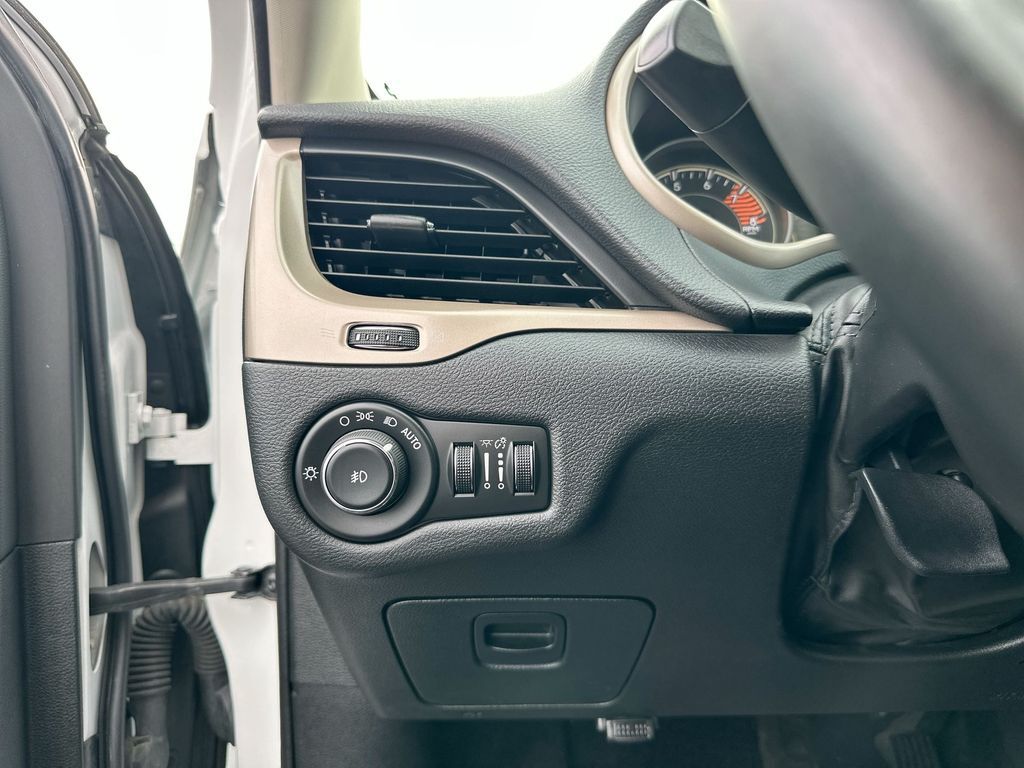 2016 Jeep Cherokee Latitude Tucson AZ