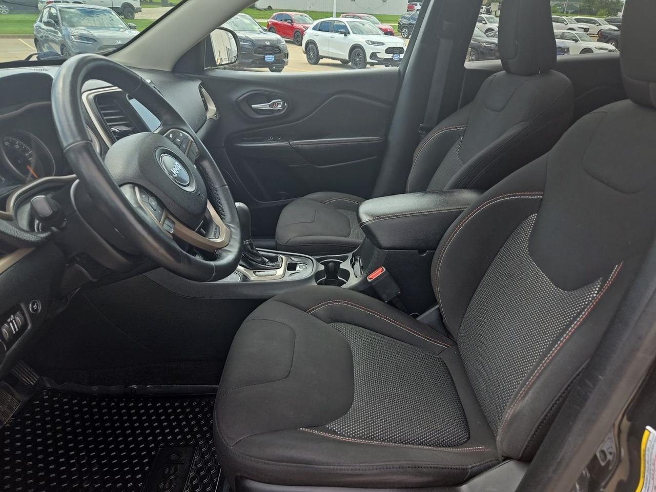 2016 Jeep Cherokee Latitude West Burlington IA