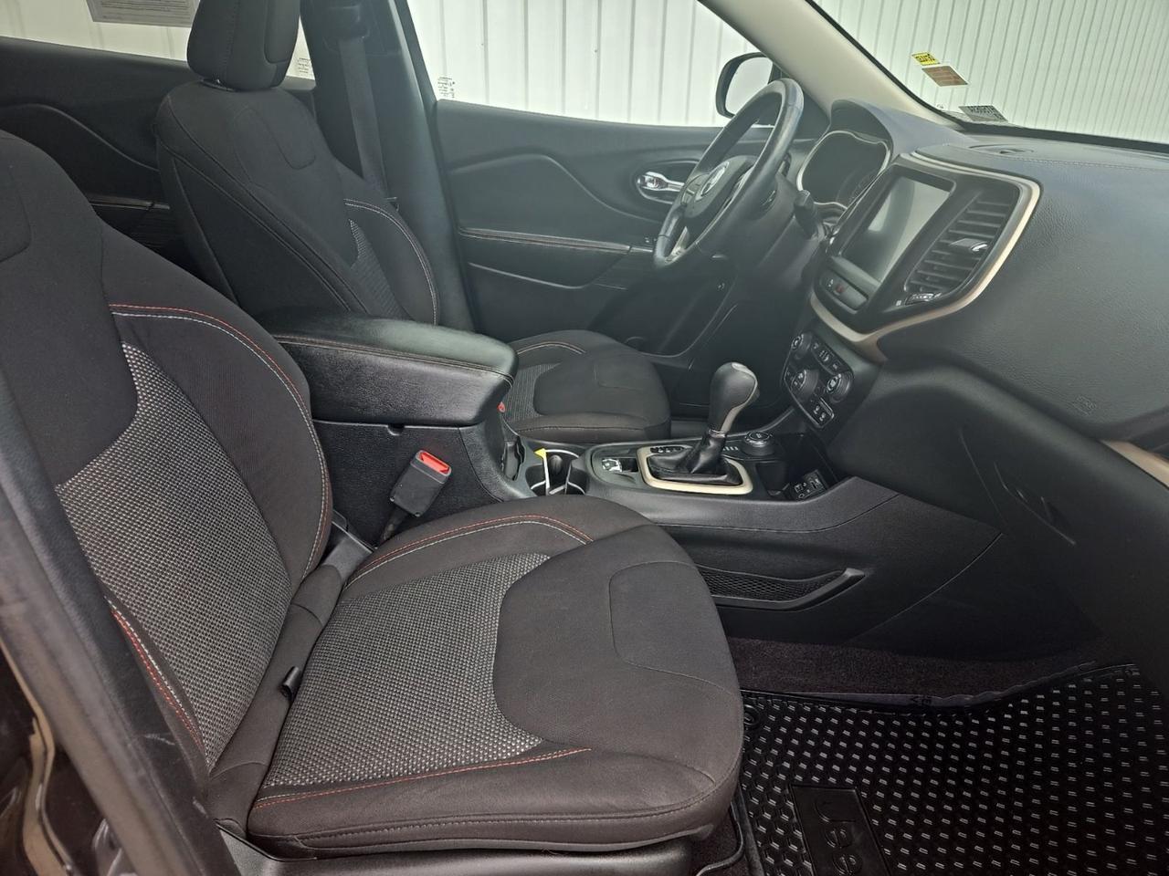 2016 Jeep Cherokee Latitude West Burlington IA
