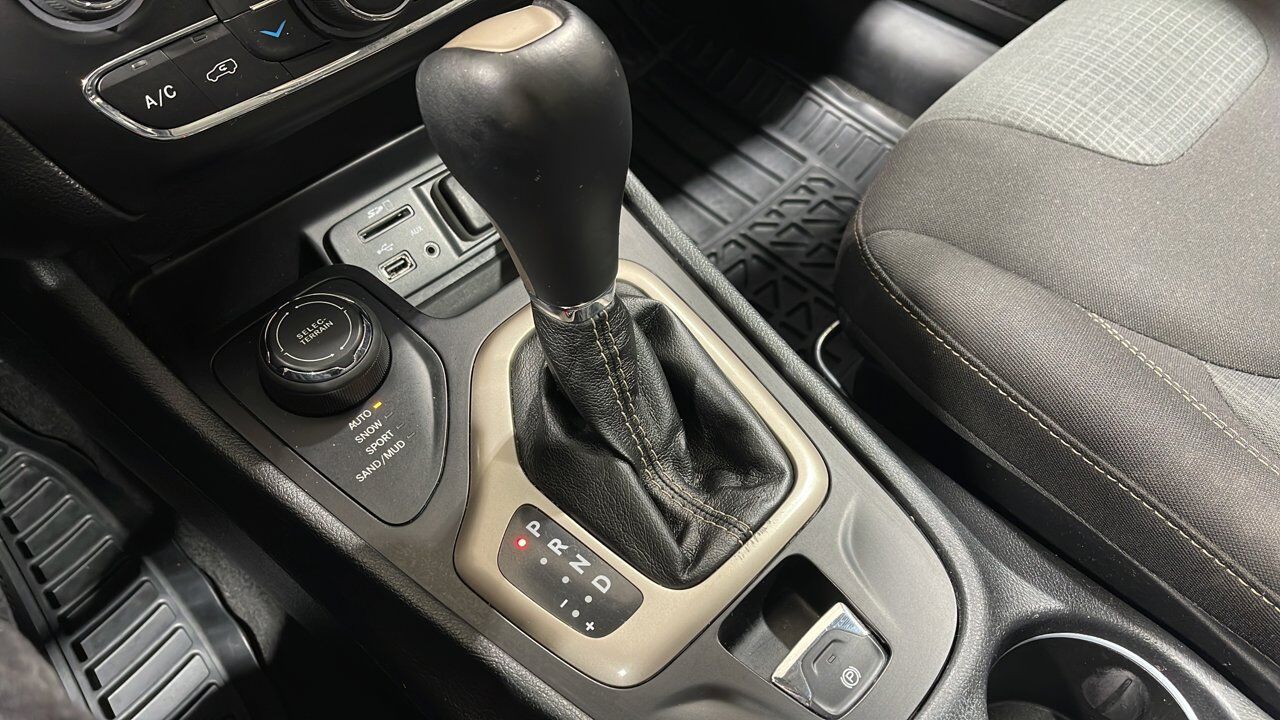 2016 Jeep Cherokee North Sherwood Park AB