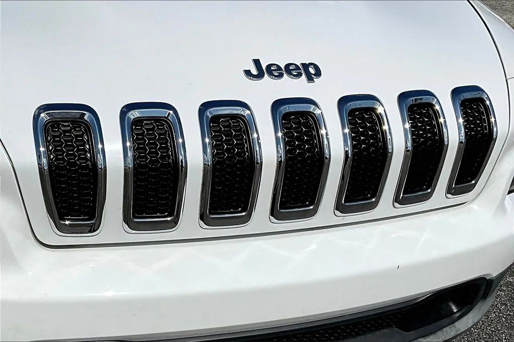 2016 Jeep Cherokee Sport SUV 4D Maitland FL