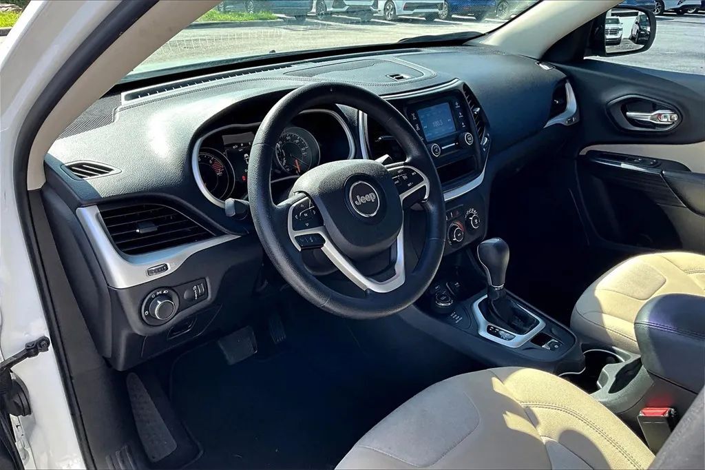 2016 Jeep Cherokee Sport SUV 4D Maitland FL