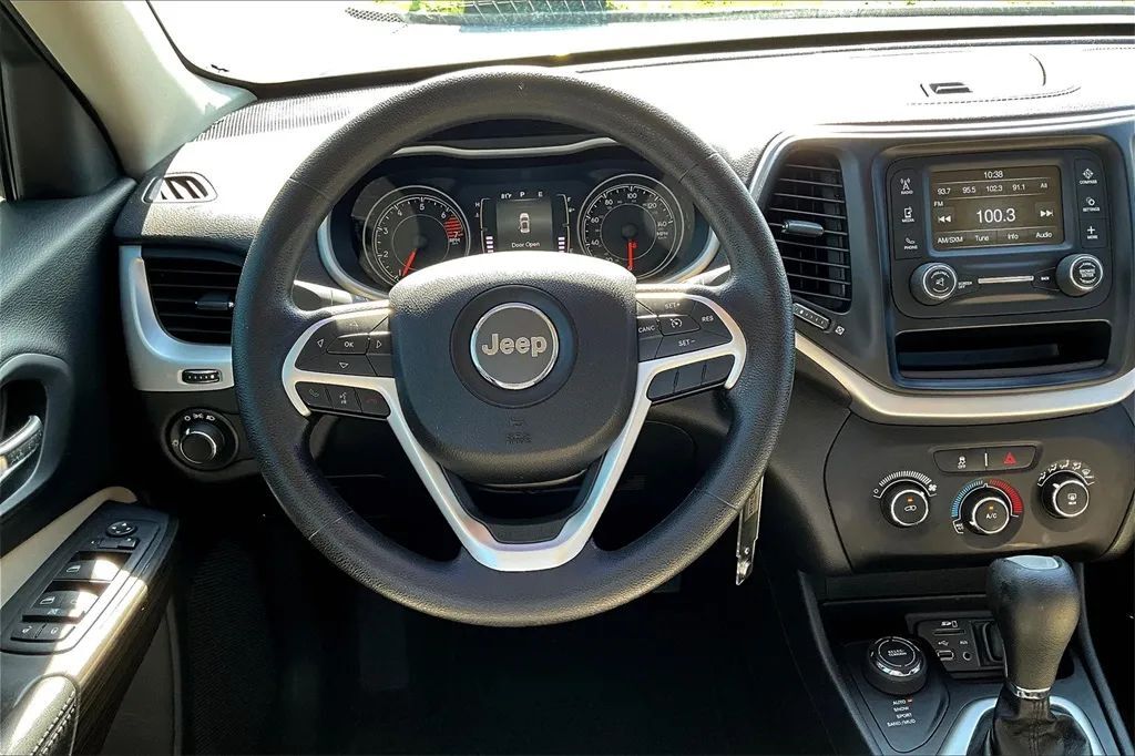 2016 Jeep Cherokee Sport SUV 4D Maitland FL