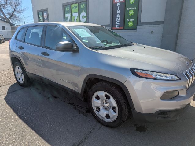 2016 Jeep Cherokee Sport