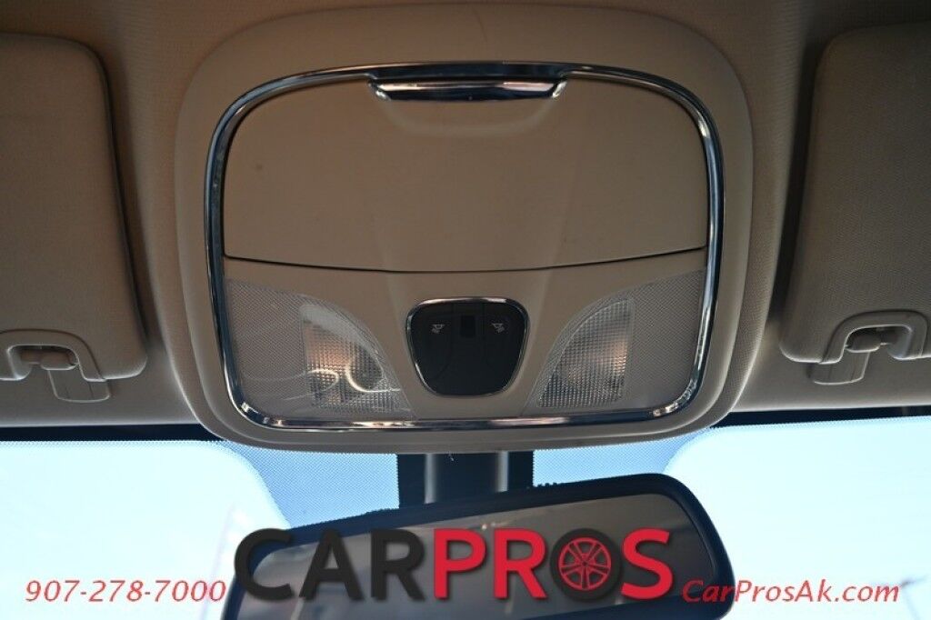 2016 Jeep Cherokee Trailhawk - 4X4 - 3.2L V6 - Heated Leather Seats - Heated Steering Wheel - Remote Start - Bluetooth - Backup Camera - Tow Package - Block heater Anchorage AK