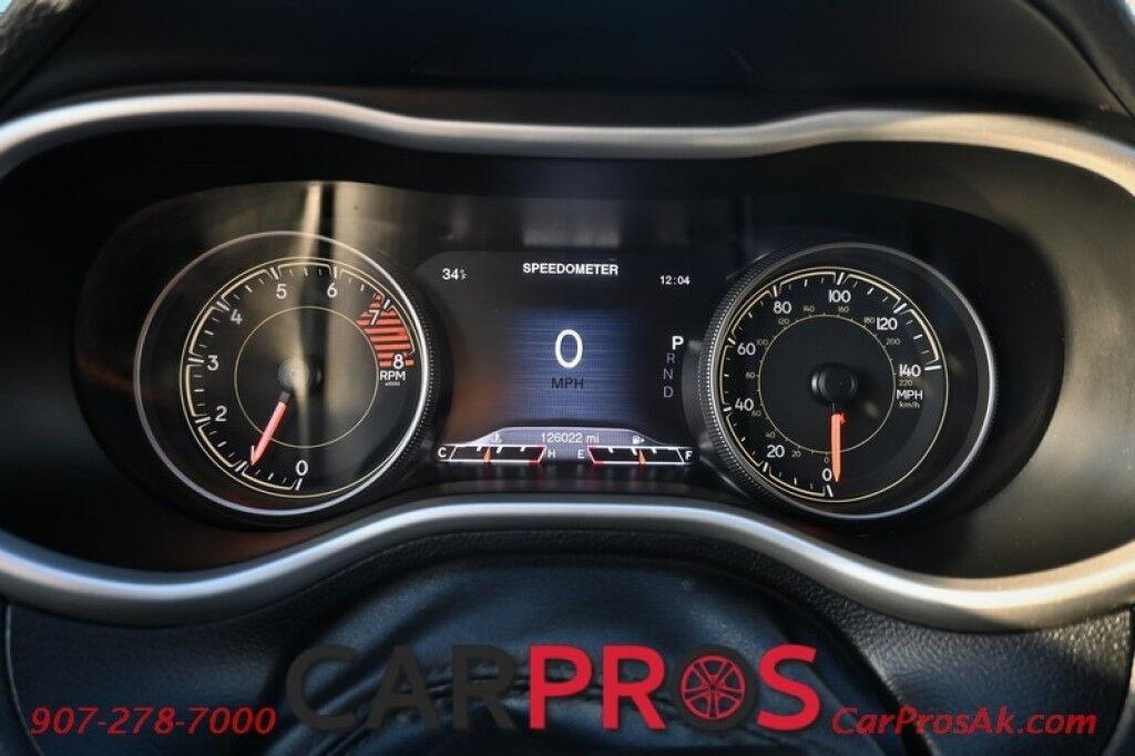 2016 Jeep Cherokee Trailhawk - 4X4 - 3.2L V6 - Heated Leather Seats - Heated Steering Wheel - Remote Start - Bluetooth - Backup Camera - Tow Package - Block heater Anchorage AK