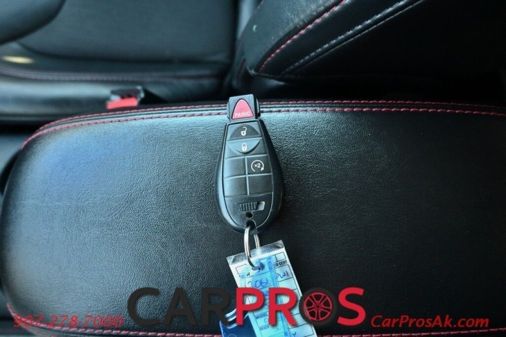 2016 Jeep Cherokee Trailhawk - 4X4 - 3.2L V6 - Heated Leather Seats - Heated Steering Wheel - Remote Start - Bluetooth - Backup Camera - Tow Package - Block heater Anchorage AK