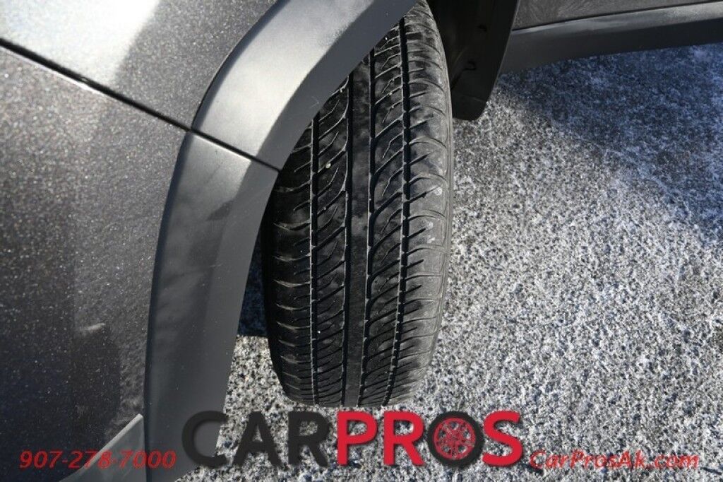 2016 Jeep Cherokee Trailhawk - 4X4 - 3.2L V6 - Heated Leather Seats - Heated Steering Wheel - Remote Start - Bluetooth - Backup Camera - Tow Package - Block heater Anchorage AK