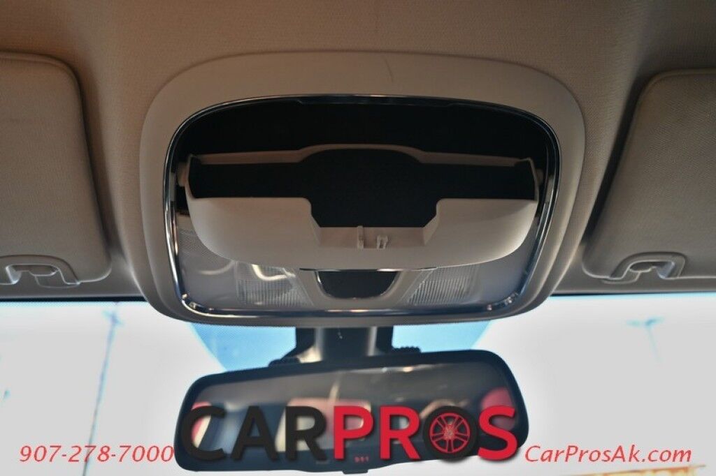 2016 Jeep Cherokee Trailhawk - 4X4 - 3.2L V6 - Heated Leather Seats - Heated Steering Wheel - Remote Start - Bluetooth - Backup Camera - Tow Package - Block heater Anchorage AK