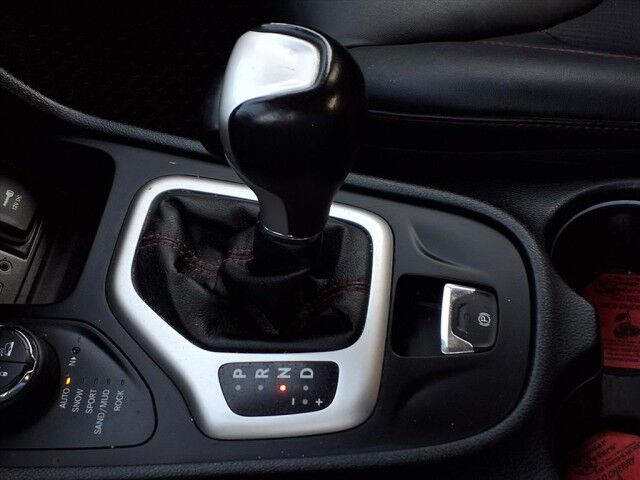 2016 Jeep Cherokee Trailhawk  TX
