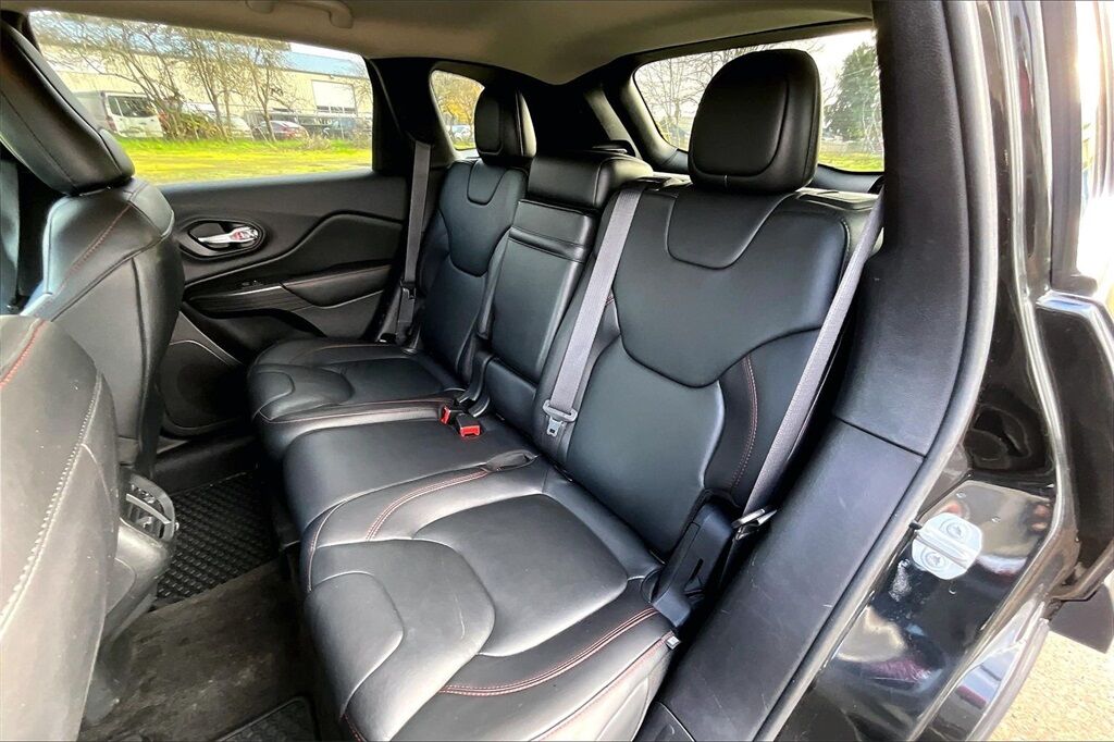 2016 Jeep Cherokee Trailhawk OR