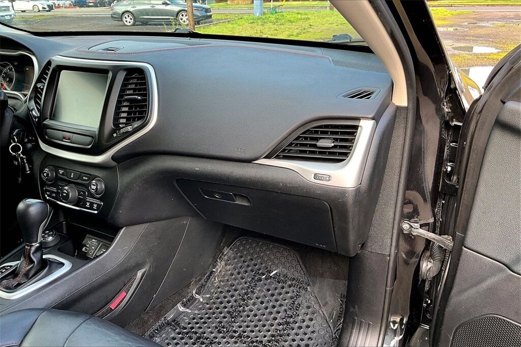 2016 Jeep Cherokee Trailhawk OR