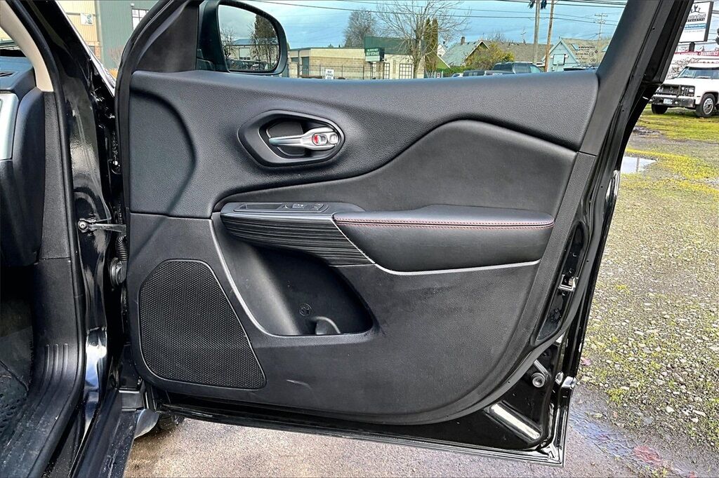 2016 Jeep Cherokee Trailhawk OR