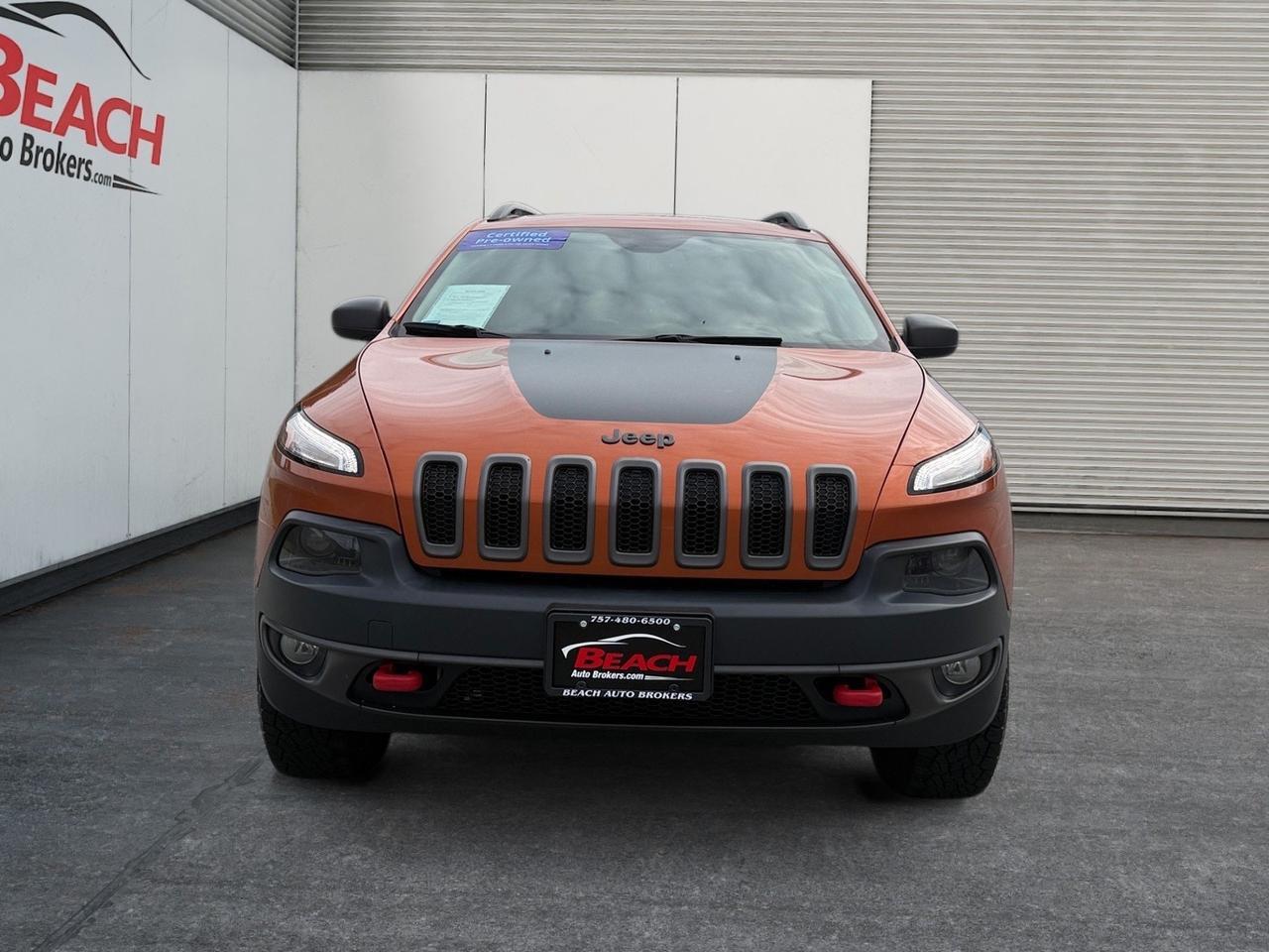 2016 Jeep Cherokee Trailhawk, MOONROOF, HEATED SEATS, UNIVERSAL GARAGE DOOR OPENER, POWER LIFTGATE, BACKUP CAMERA, POWER/HEATED MIRRORS, REMOTE START, BLUETOOTH, LOW MILES! Norfolk VA