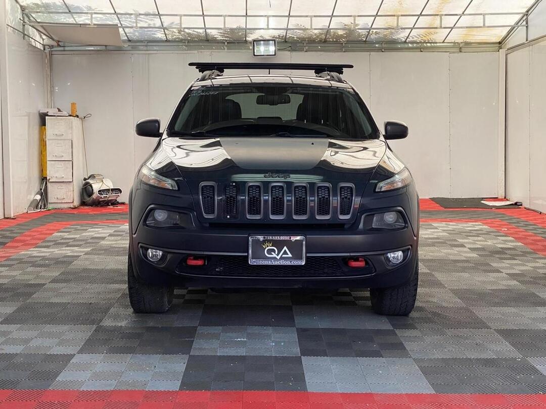 2016 Jeep Cherokee Trailhawk photo 42