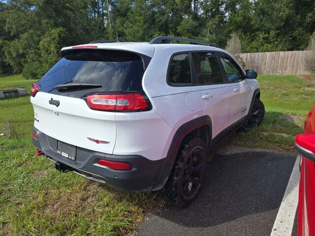 2016 Jeep Cherokee Trailhawk photo 4