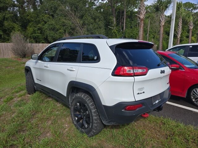 2016 Jeep Cherokee Trailhawk photo 3