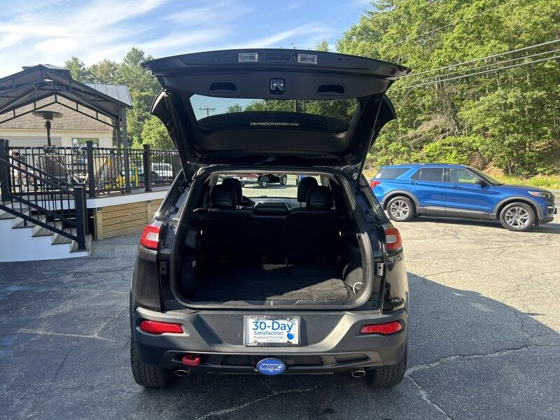 2016 Jeep Cherokee Trailhawk Whitinsville MA