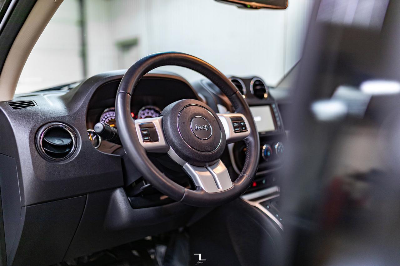 2016 Jeep Compass 4x4 High Altitude Leather Roof Red Deer AB