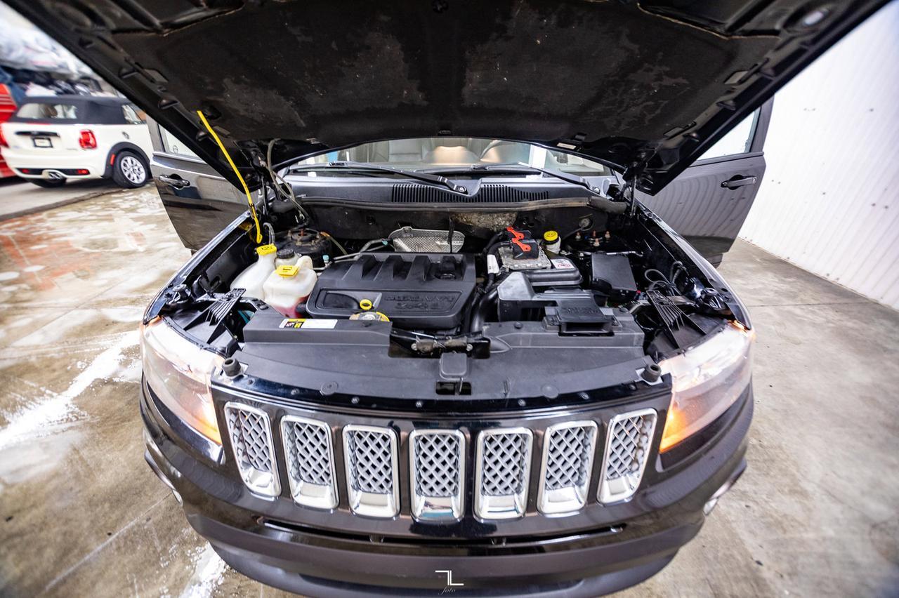 2016 Jeep Compass 4x4 High Altitude Leather Roof Red Deer AB