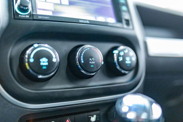 2016 Jeep Compass 4x4 High Altitude Leather Roof Red Deer AB