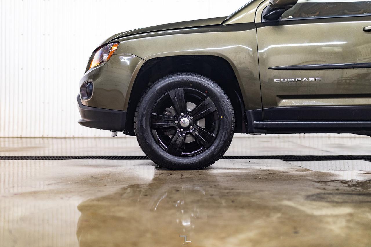 2016 Jeep Compass 4x4 North All Season BCam Red Deer AB