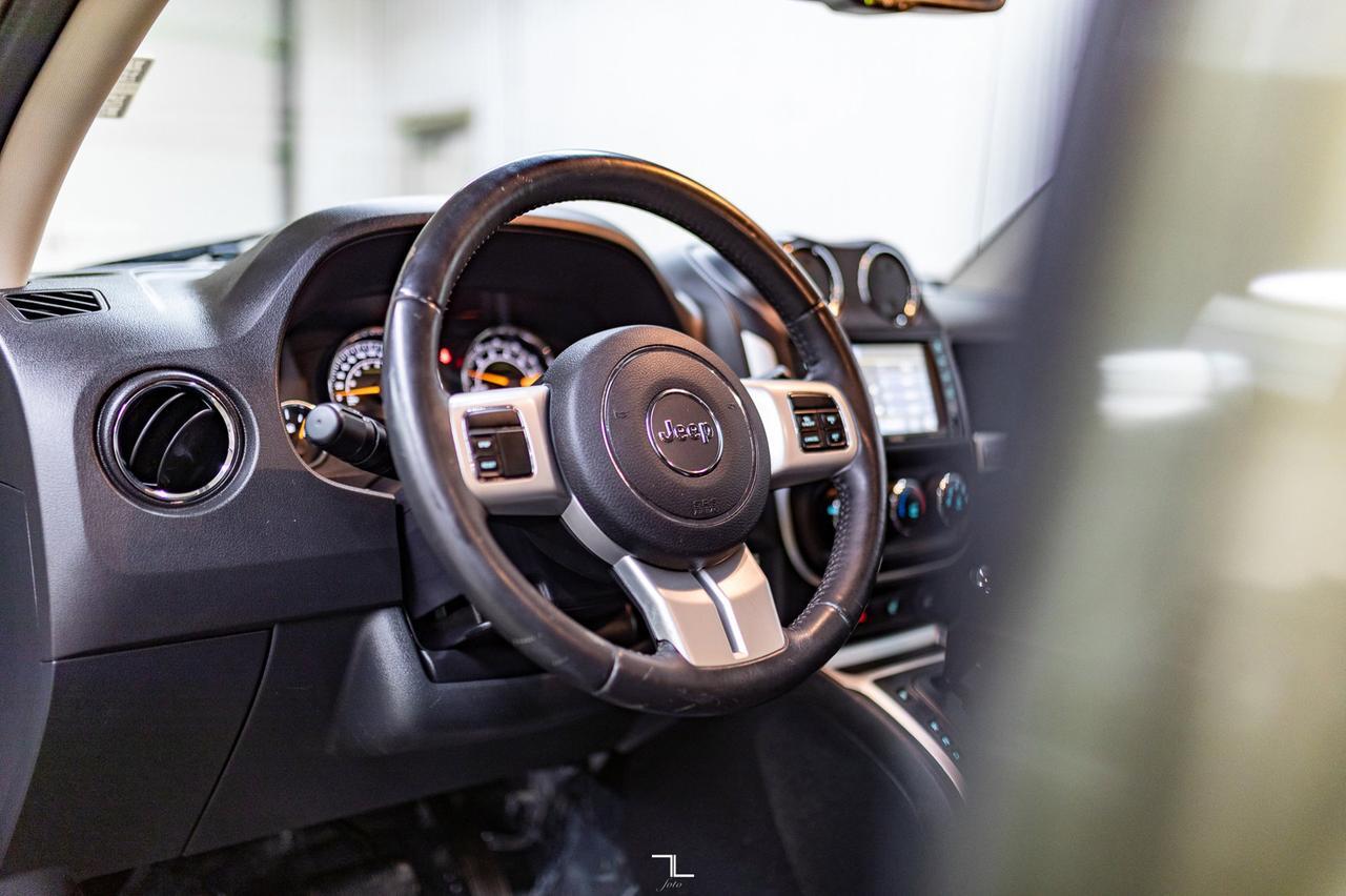 2016 Jeep Compass 4x4 North All Season BCam Red Deer AB