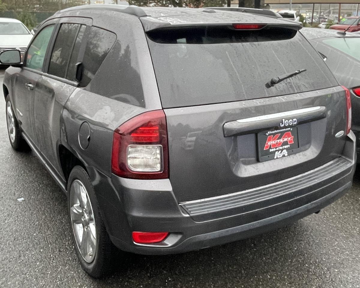 2016 Jeep Compass Latitude Sport Utility 4D