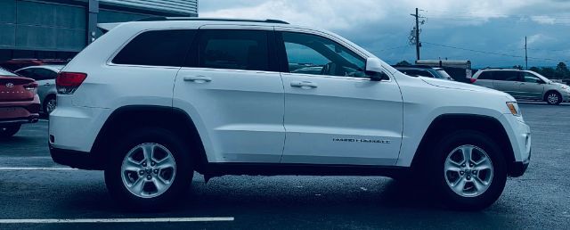 2016 Jeep Grand Cherokee - SD Laredo Hot Springs AR