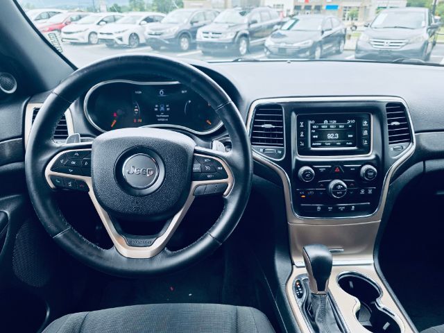 2016 Jeep Grand Cherokee - SD Laredo Hot Springs AR
