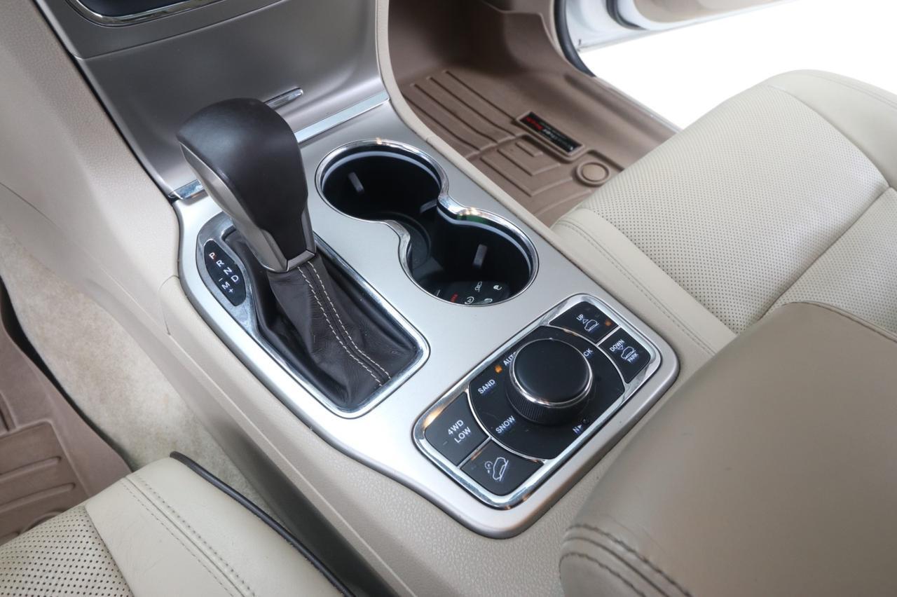 2016 Jeep Cherokee Overland photo 33
